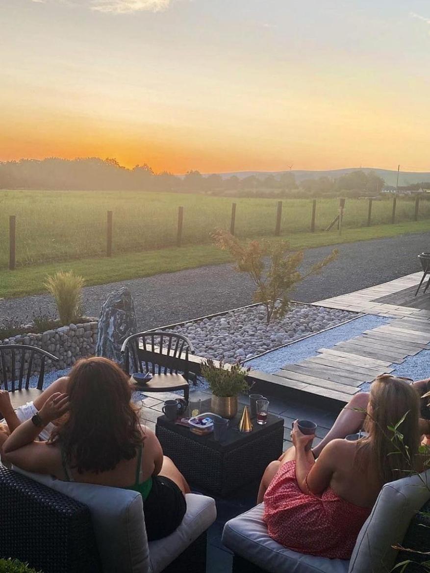 The Hideaway Retreat Villa Omagh Bagian luar foto